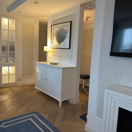 דירה Bianco Royal *